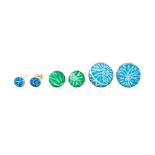 Load image into Gallery viewer, Splash stud earrings