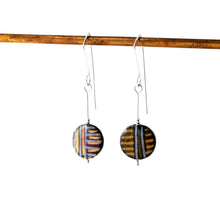 Load image into Gallery viewer, Stripe drop earrings