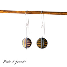 Load image into Gallery viewer, Stripe drop earrings