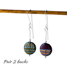 Load image into Gallery viewer, Stripe drop earrings