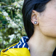 Load image into Gallery viewer, Bubble stud earrings