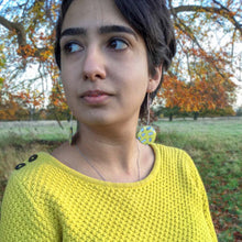 Load image into Gallery viewer, Microorganism drop earrings