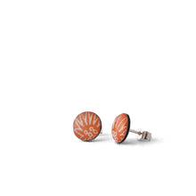 Load image into Gallery viewer, Spirit stud earrings