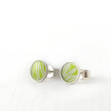 Load image into Gallery viewer, Splash stud earrings