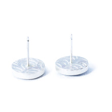 Load image into Gallery viewer, Flux stud earrings