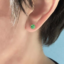 Load image into Gallery viewer, Splash stud earrings